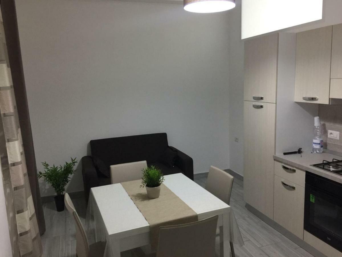 Alloggio Tulipano Apartment Acerra Екстериор снимка