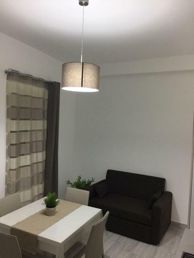 Alloggio Tulipano Apartment Acerra Екстериор снимка
